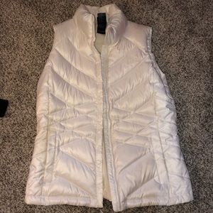 White/cream north face vest